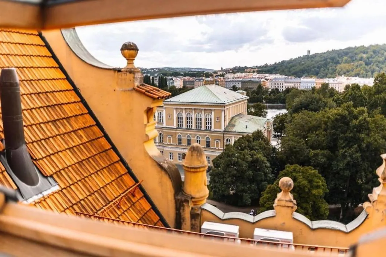 Apartment Central Riverside Duplex Loft Prag